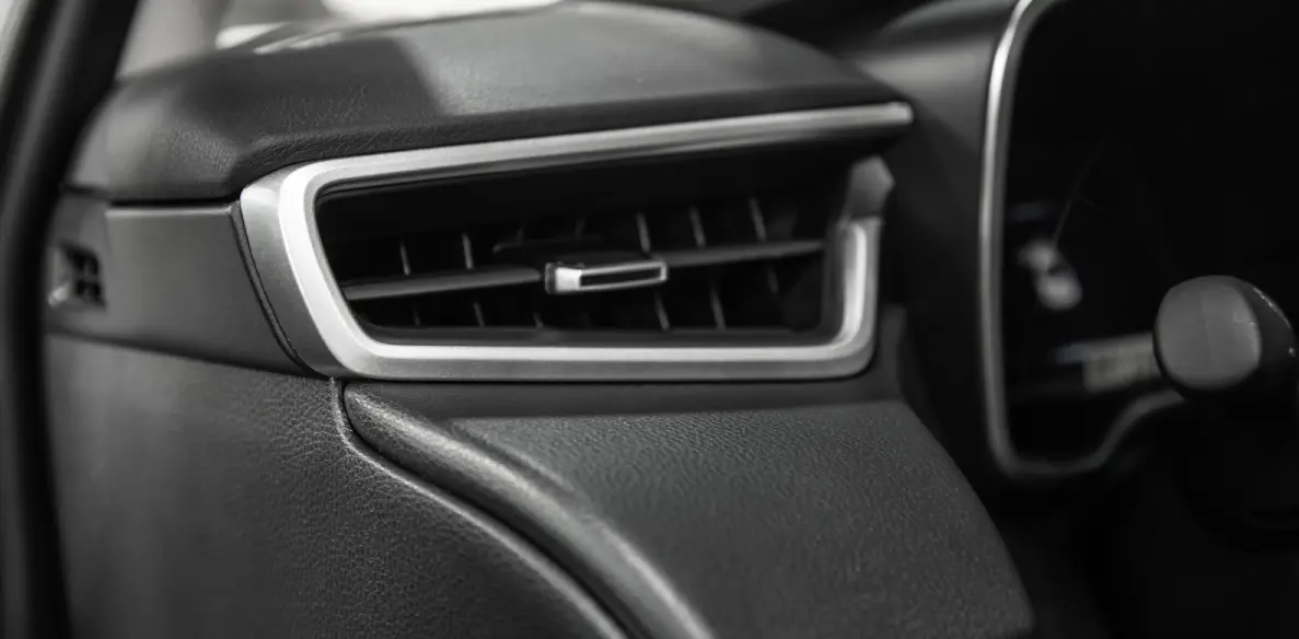 corolla-interior-2