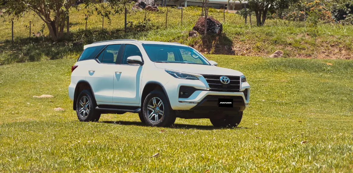 fortuner-exterior-2