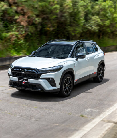 Corolla-Cross-GRS-Card