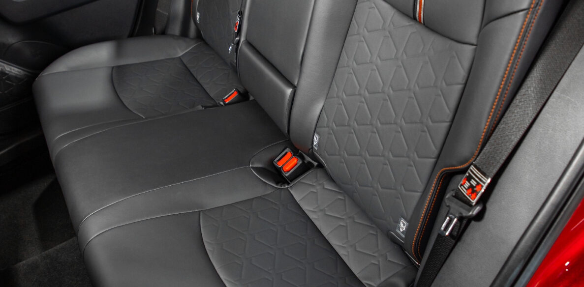 Rav-Interior-4