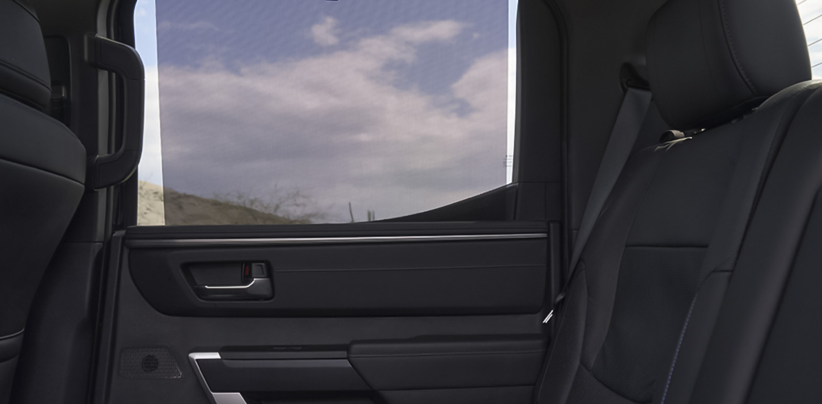 Tundra-interior-4