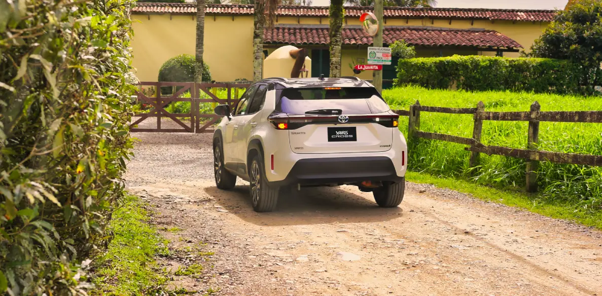 yaris-cross-exterior-4