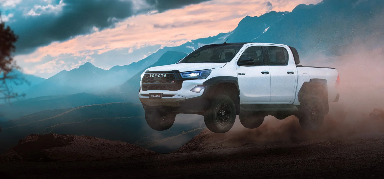 Hilux GRS Banner