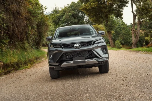 Toyota-Fortuner