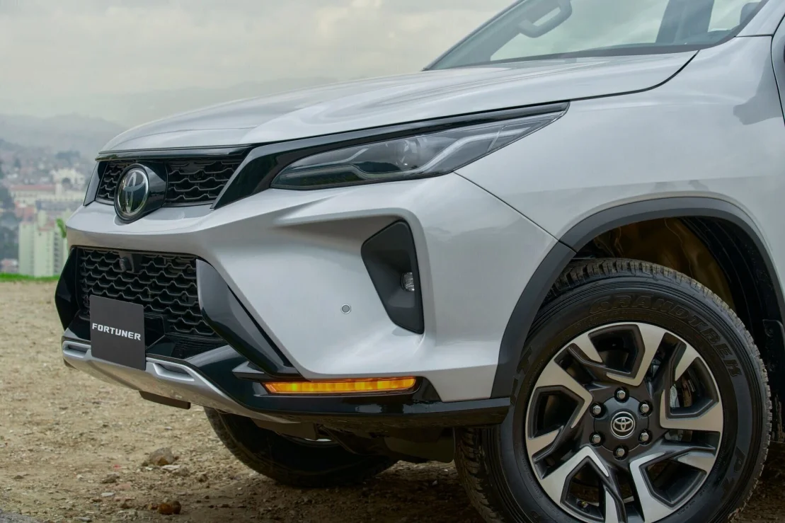 fortuner-exterior-4