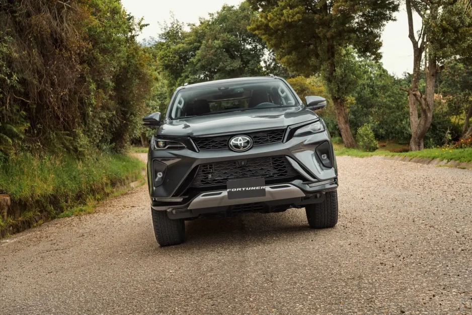 Toyota-Fortuner
