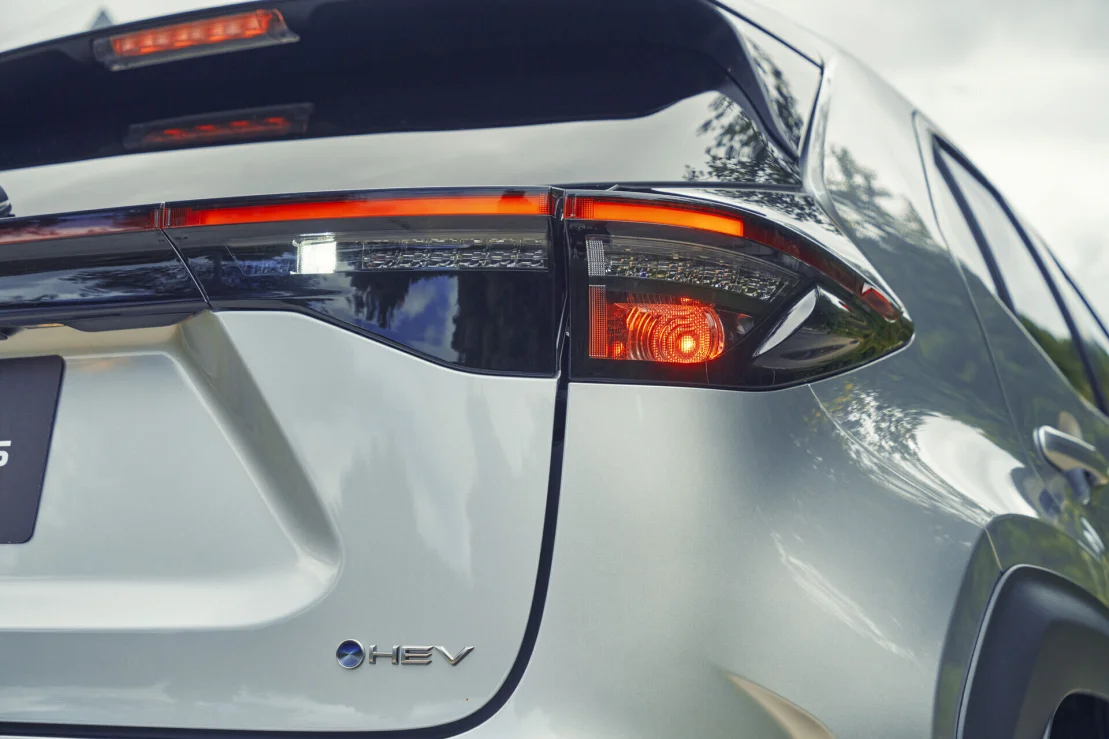 yaris-cross-exterior-4