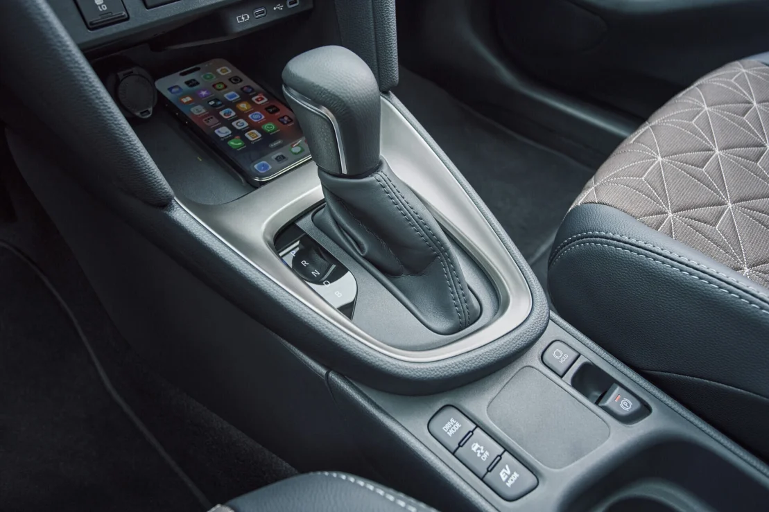 Yaris-Cross-Interior-7