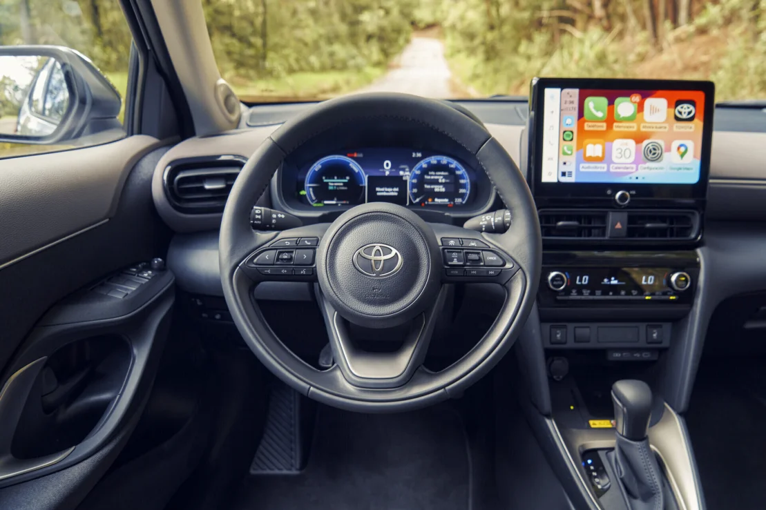 Yaris-Cross-Interior-1